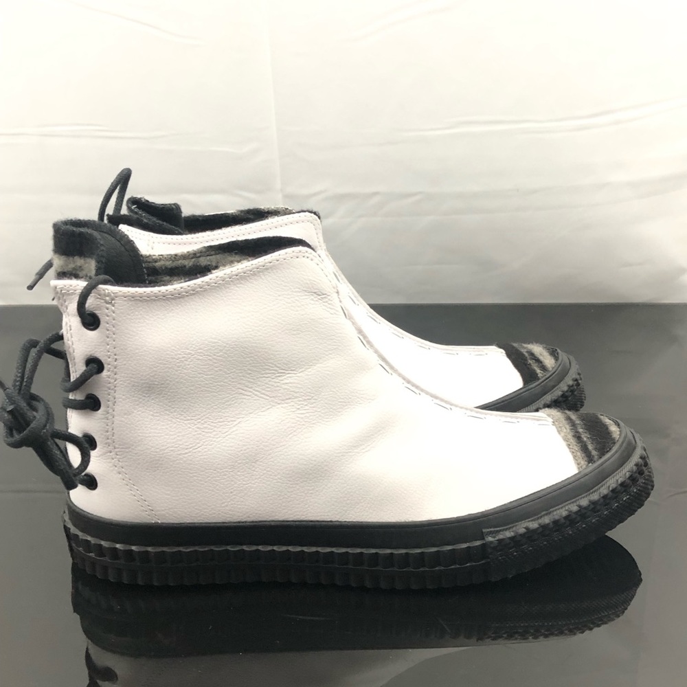 Converse Chuck Taylor White Leather Creep SZ 10